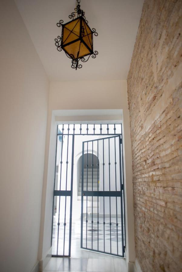 Apartamento El Tanguillo Little Apartments กาดิซ ภายนอก รูปภาพ