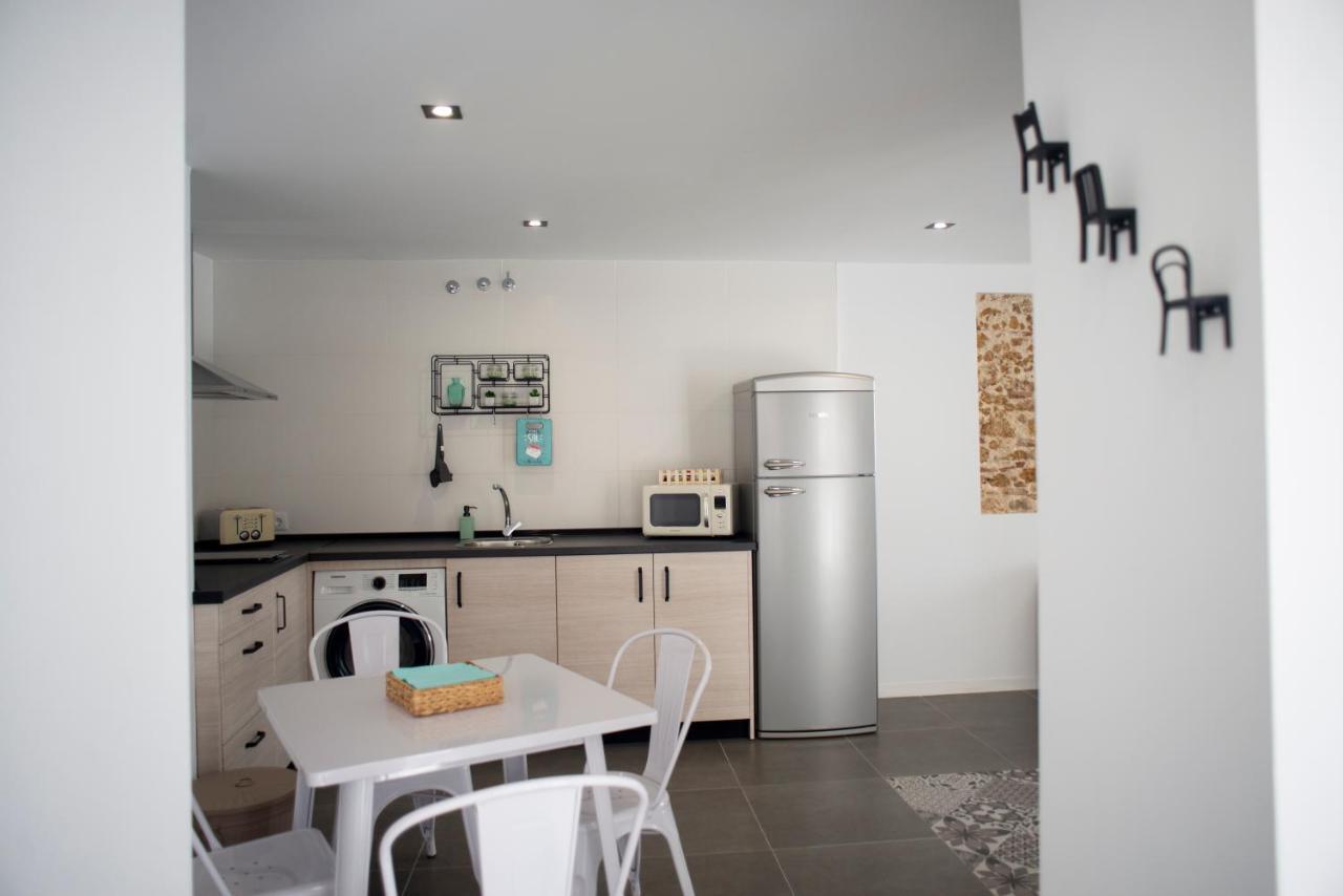 Apartamento El Tanguillo Little Apartments กาดิซ ภายนอก รูปภาพ